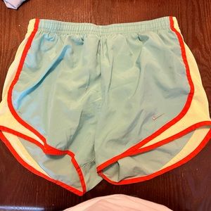 Nike running short